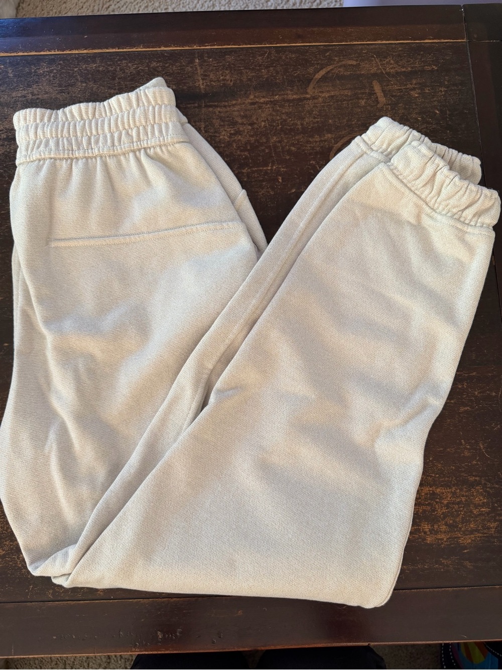 lululemon athletica Cream Sweatpant Jogger NWOT XS  !!ASIA FIT!!